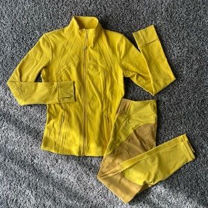 Lululemon Jacket & Legging bundle 🍋